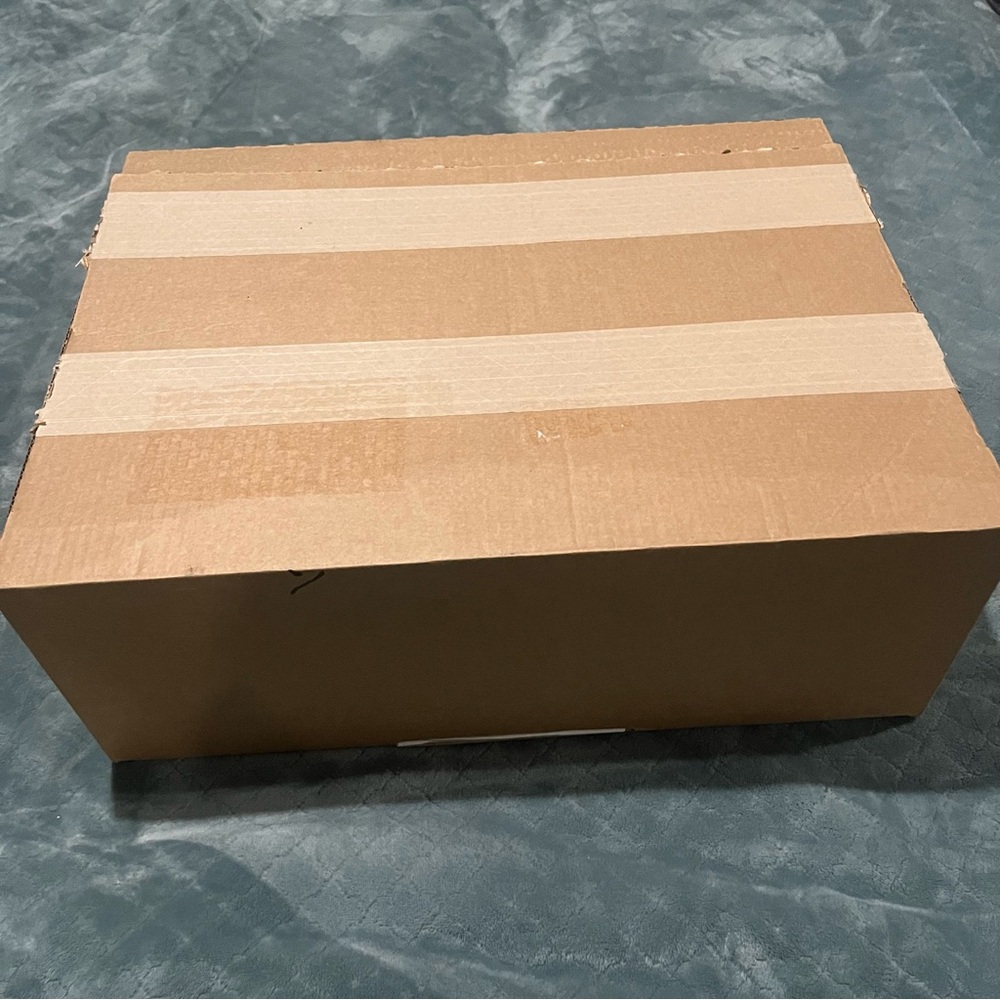 Louis Vuitton large discreet shipping Orange Box‎ - Picture 5 of 12